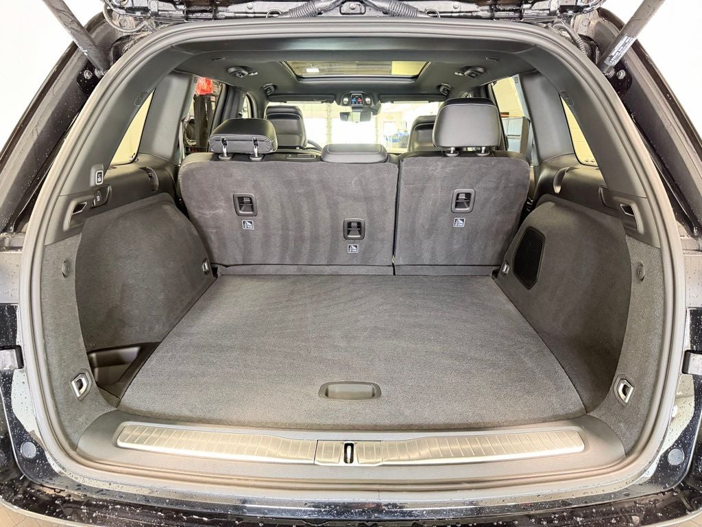 2025 Jeep Grand Cherokee Overland