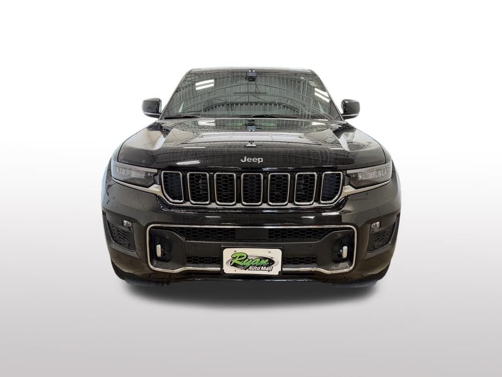 2022 Jeep Grand Cherokee Overland