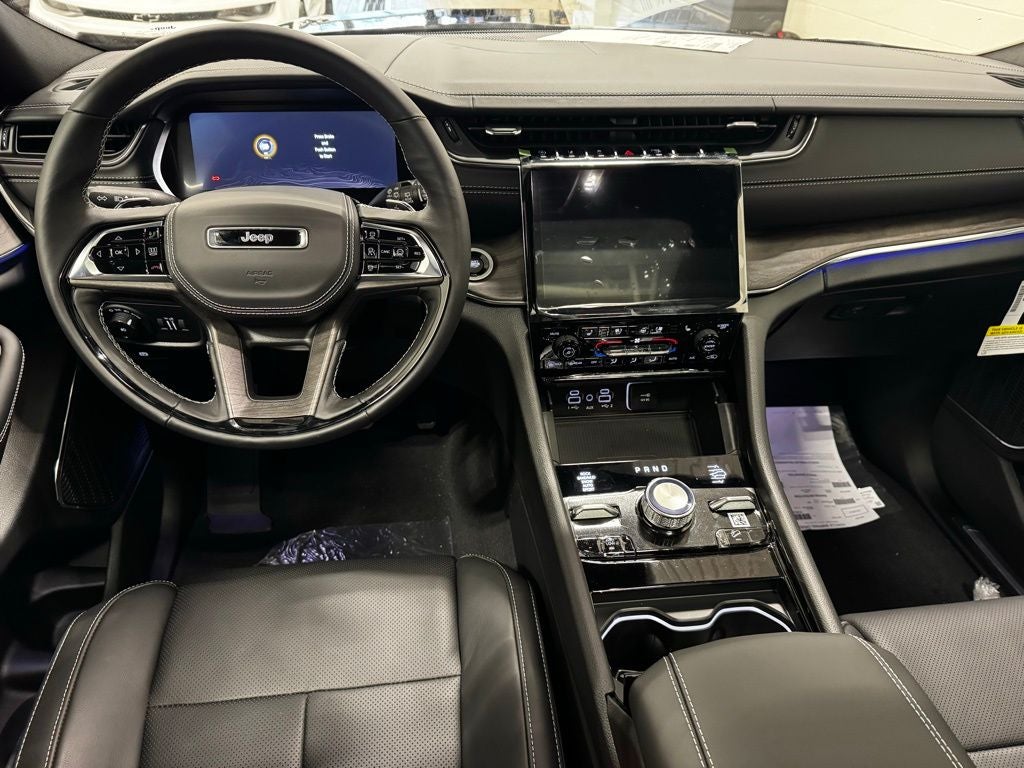 2025 Jeep Grand Cherokee Overland