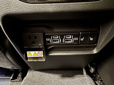 2025 Jeep Grand Cherokee Overland