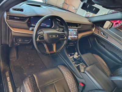 2023 Jeep Grand Cherokee Summit
