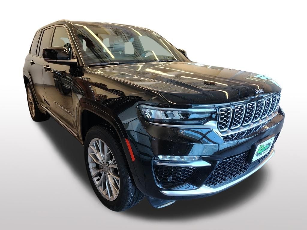 2023 Jeep Grand Cherokee Summit