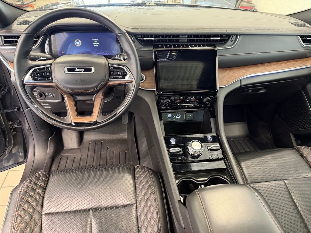 2023 Jeep Grand Cherokee Summit