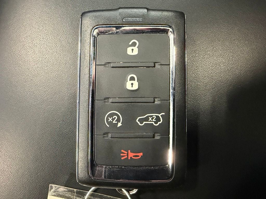 2023 Jeep Grand Cherokee Summit