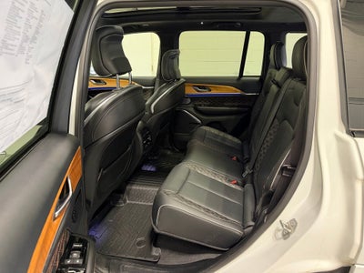 2022 Jeep Grand Cherokee Summit