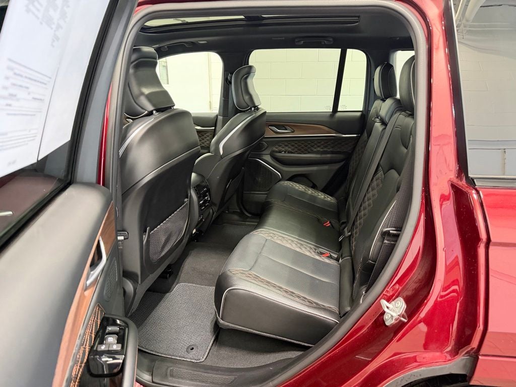 2024 Jeep Grand Cherokee Summit