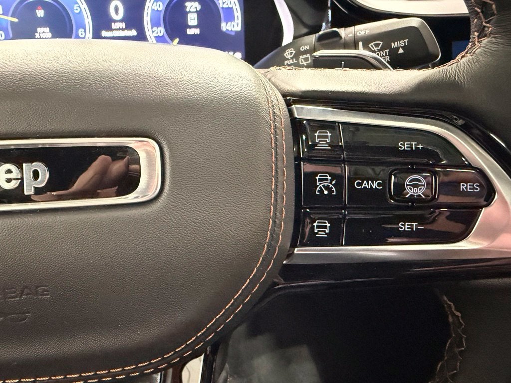 2027 Jeep Grand Cherokee Summit