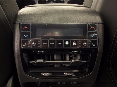 2027 Jeep Grand Cherokee Summit