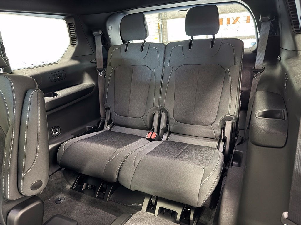 2027 Jeep Grand Cherokee L Laredo X