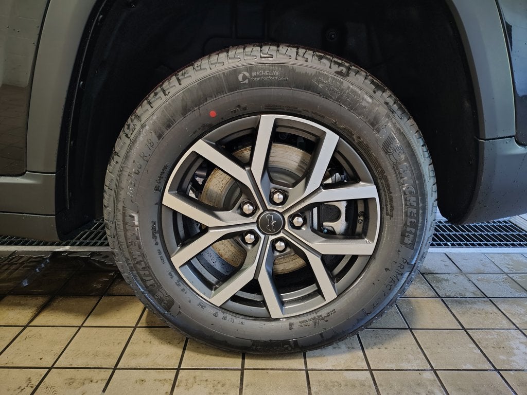 2027 Jeep Grand Cherokee L Laredo X