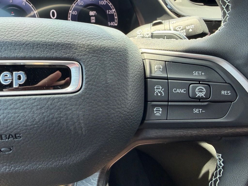 2026 Jeep Grand Cherokee L Laredo Altitude