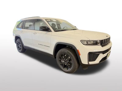 2026 Jeep Grand Cherokee L Laredo Altitude