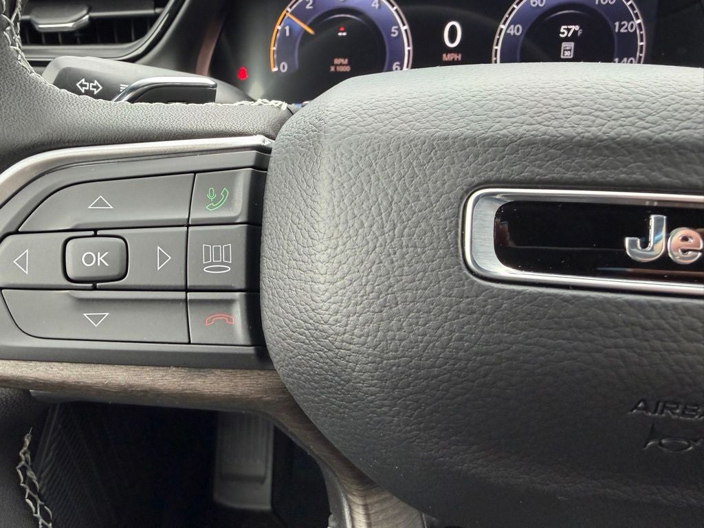 2026 Jeep Grand Cherokee L Laredo