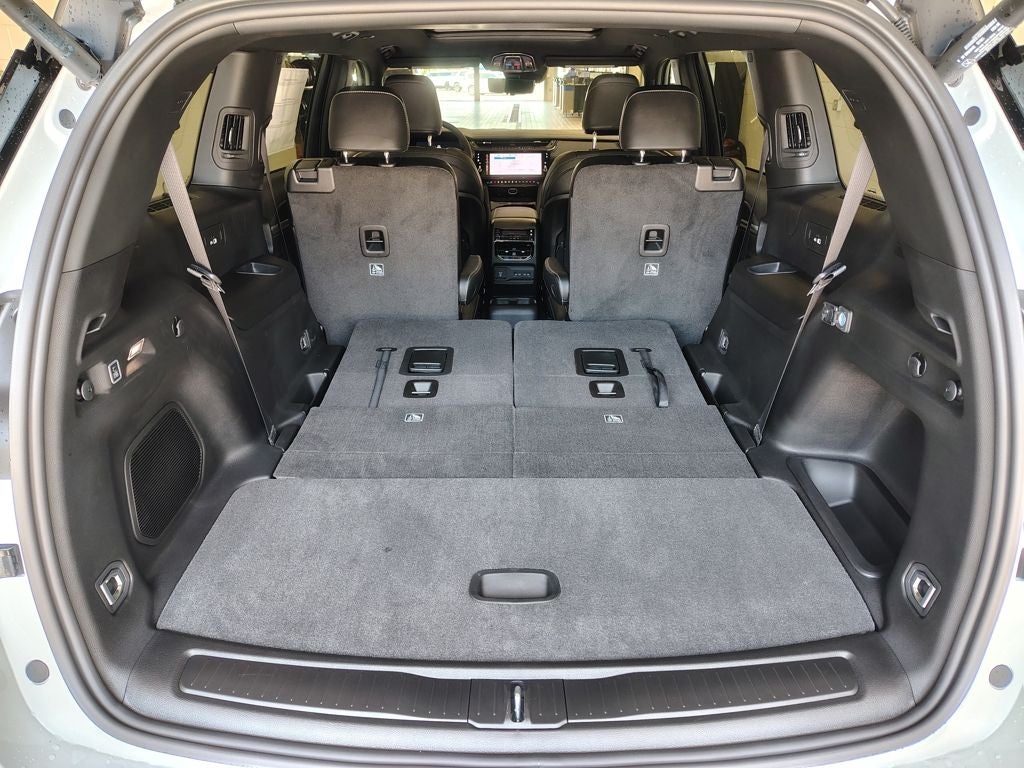 2026 Jeep Grand Cherokee L Limited Reserve