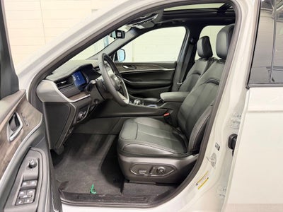 2027 Jeep Grand Cherokee L Limited