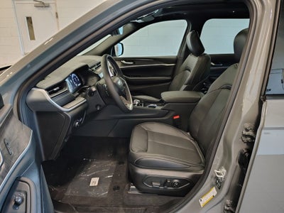 2027 Jeep Grand Cherokee L Limited Reserve