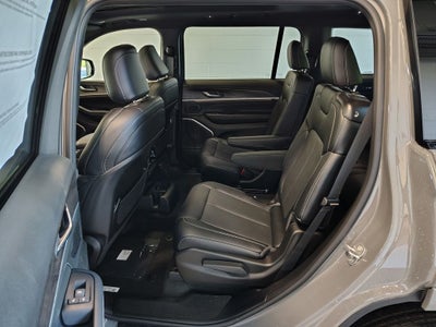 2027 Jeep Grand Cherokee L Limited Reserve