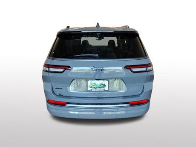 2027 Jeep Grand Cherokee L Limited Reserve