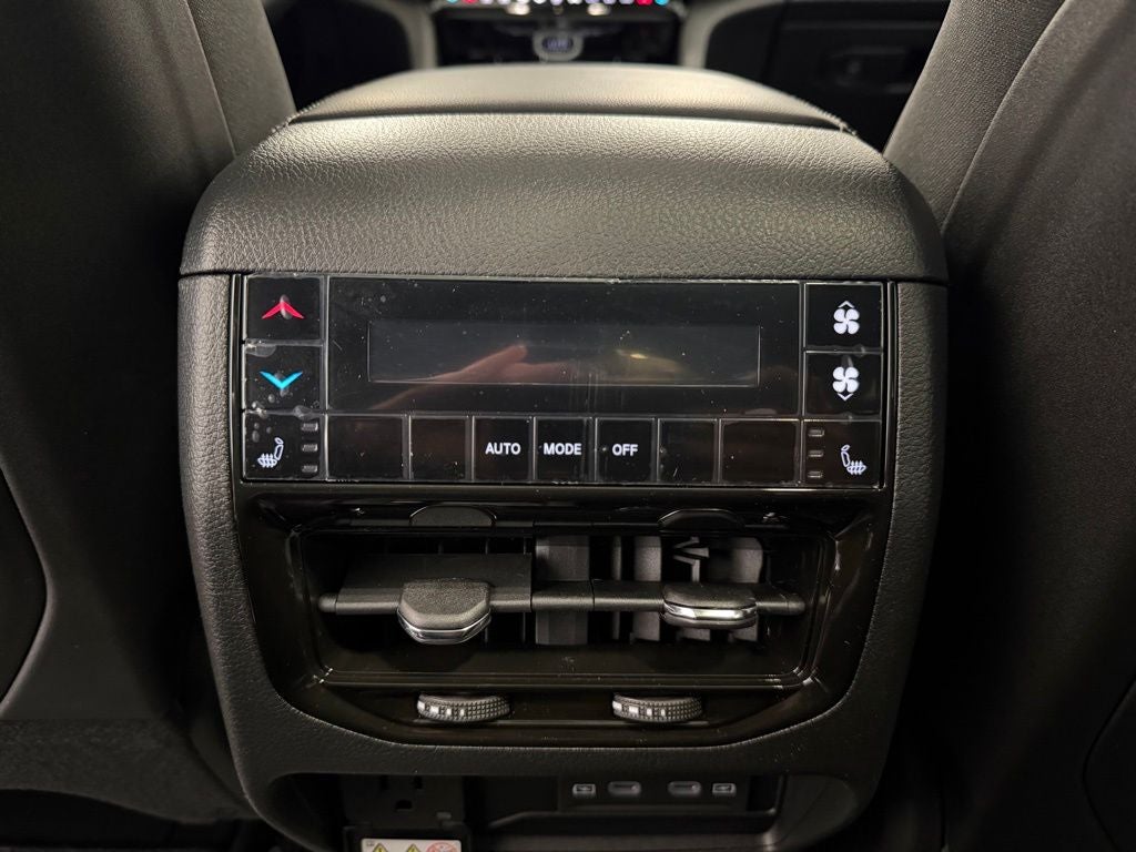 2026 Jeep Grand Cherokee L Limited Altitude