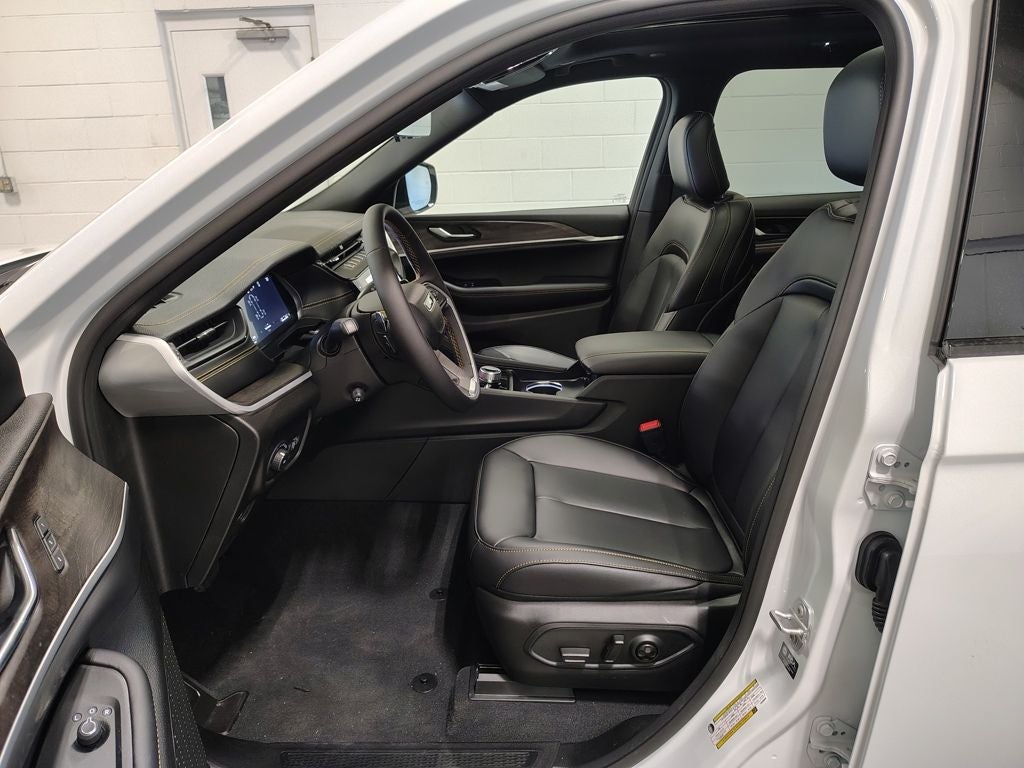 2026 Jeep Grand Cherokee L Limited 85th Anniversary Edition