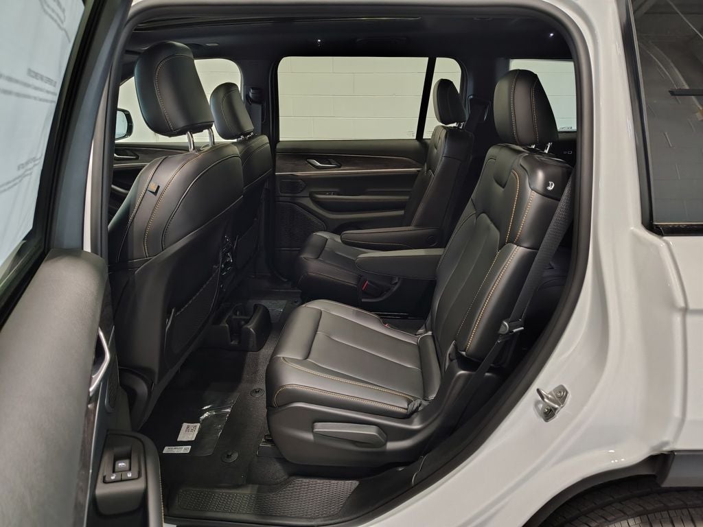 2026 Jeep Grand Cherokee L Limited 85th Anniversary Edition