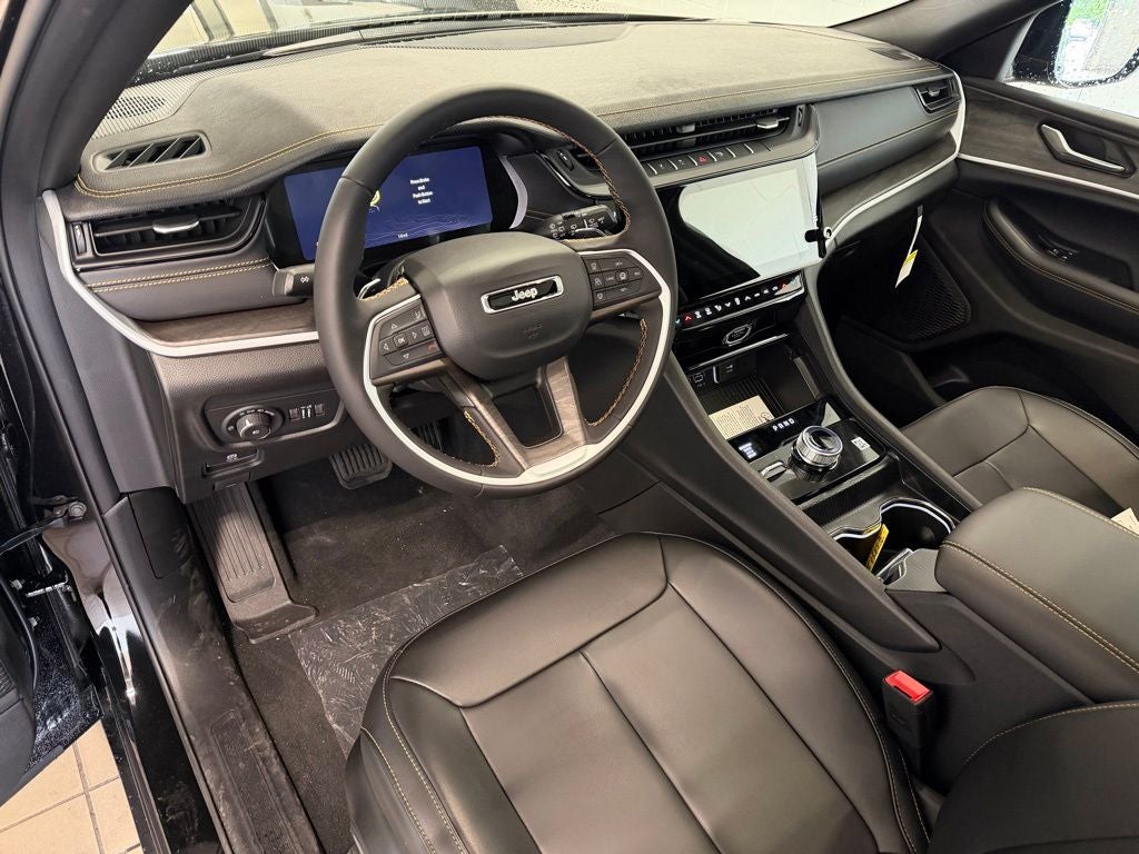 2026 Jeep Grand Cherokee L Limited 85th Anniversary Edition