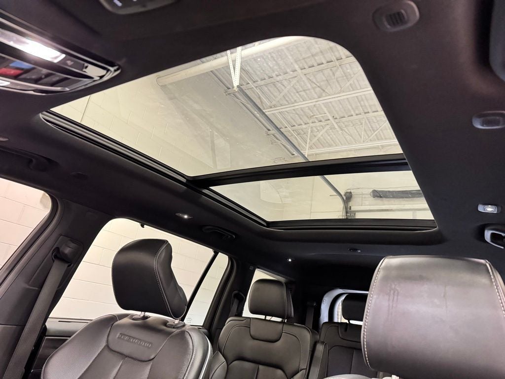 2022 Jeep Grand Cherokee L Overland