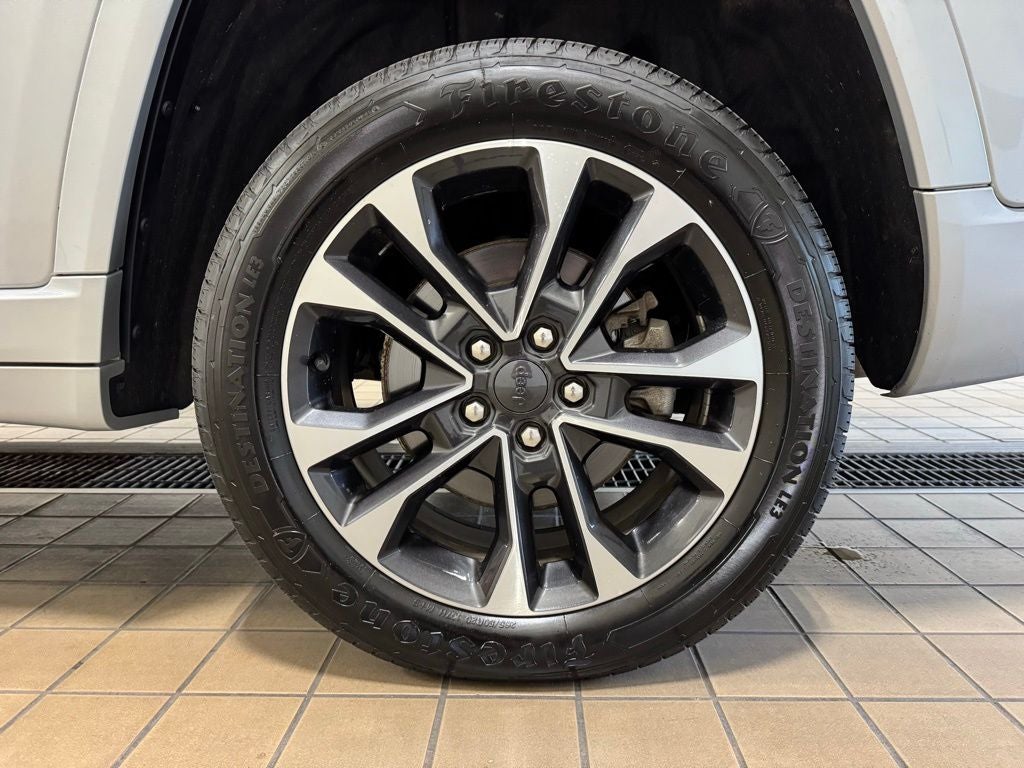 2022 Jeep Grand Cherokee L Overland