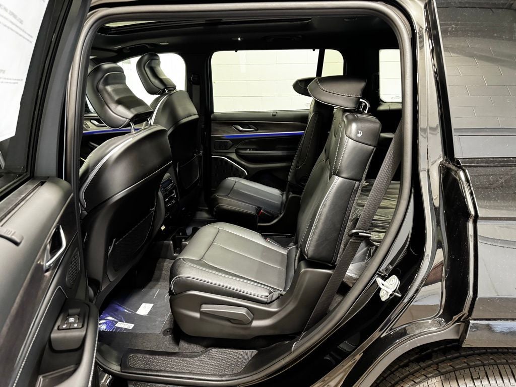 2025 Jeep Grand Cherokee L Overland