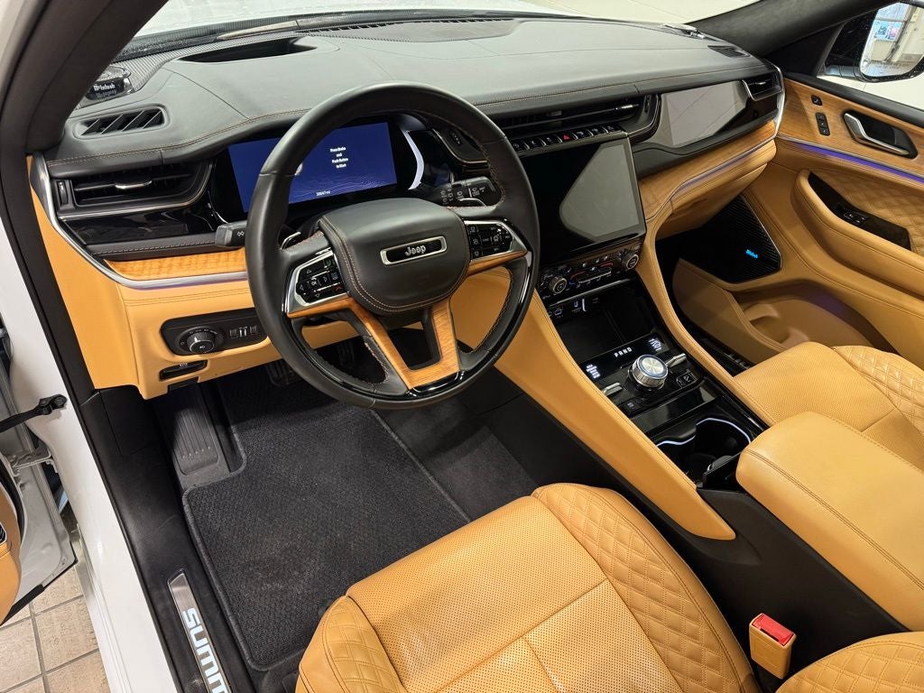 2022 Jeep Grand Cherokee L Summit