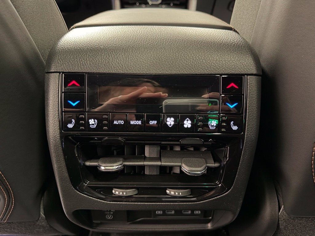 2027 Jeep Grand Cherokee L Summit