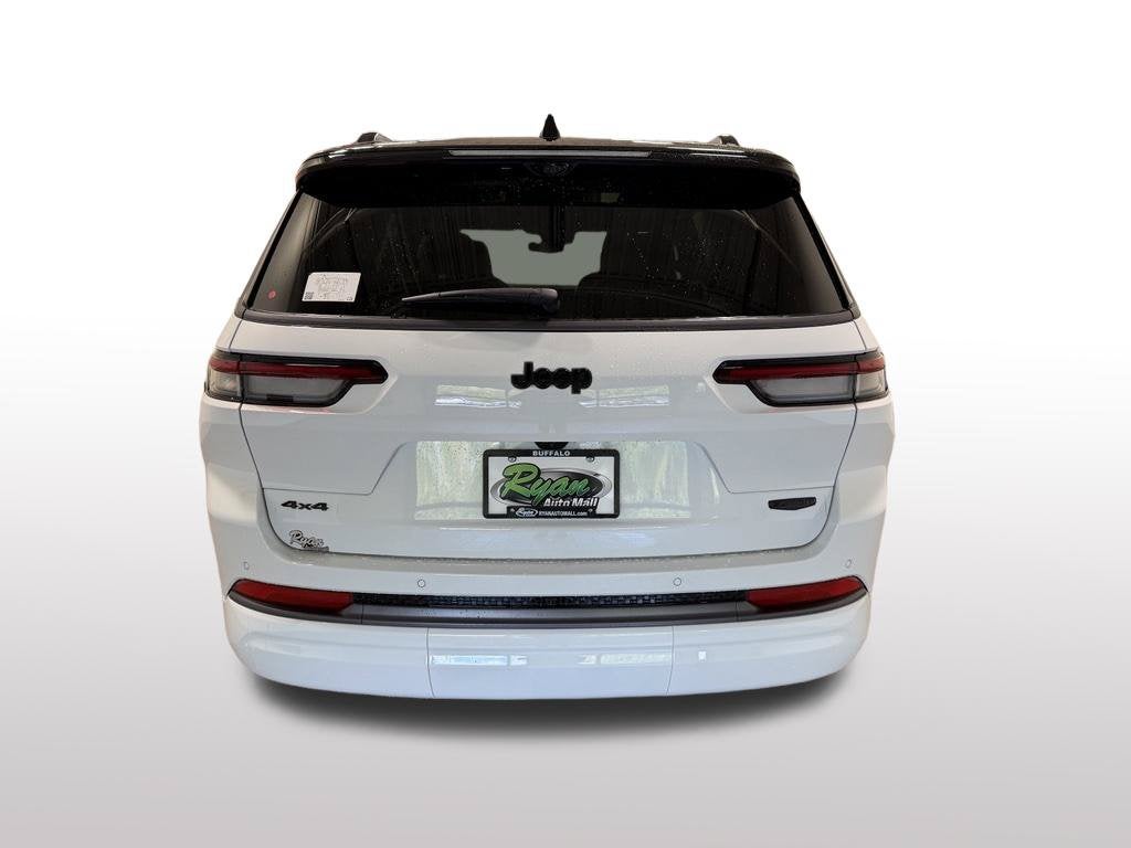 2027 Jeep Grand Cherokee L Summit