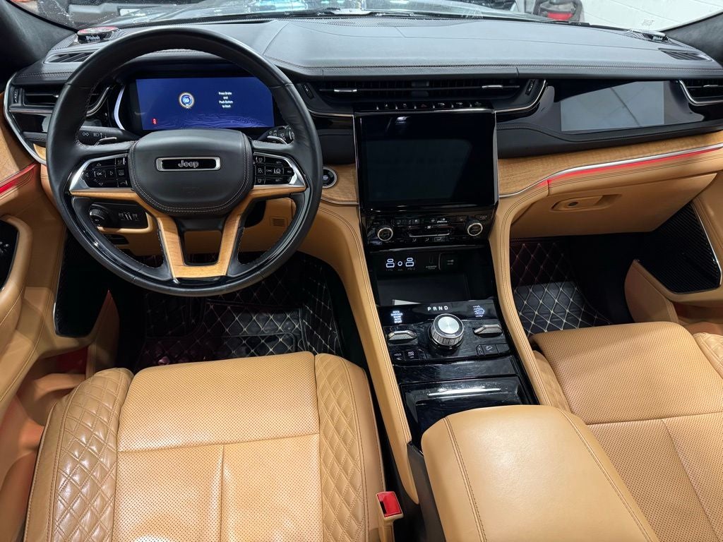 2022 Jeep Grand Cherokee L Summit