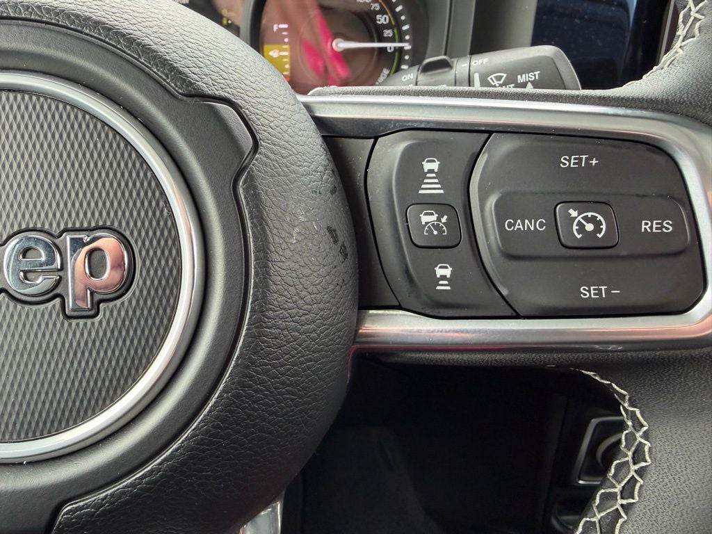 2025 Jeep Wrangler Sahara 4xe