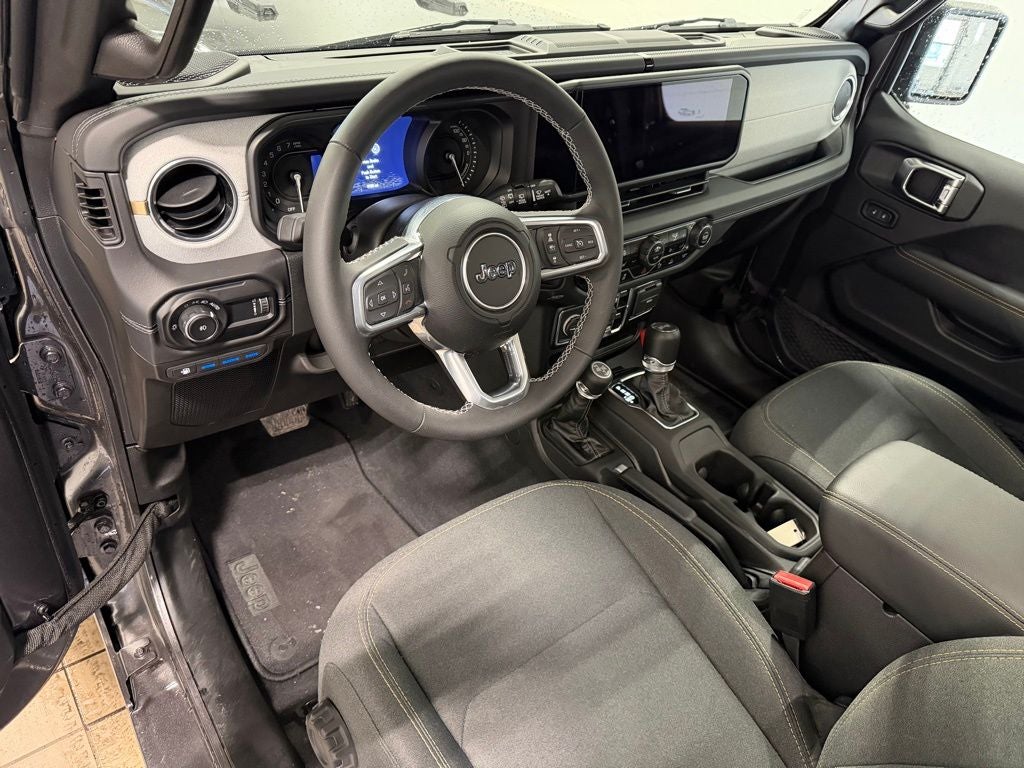 2025 Jeep Wrangler Sahara 4xe