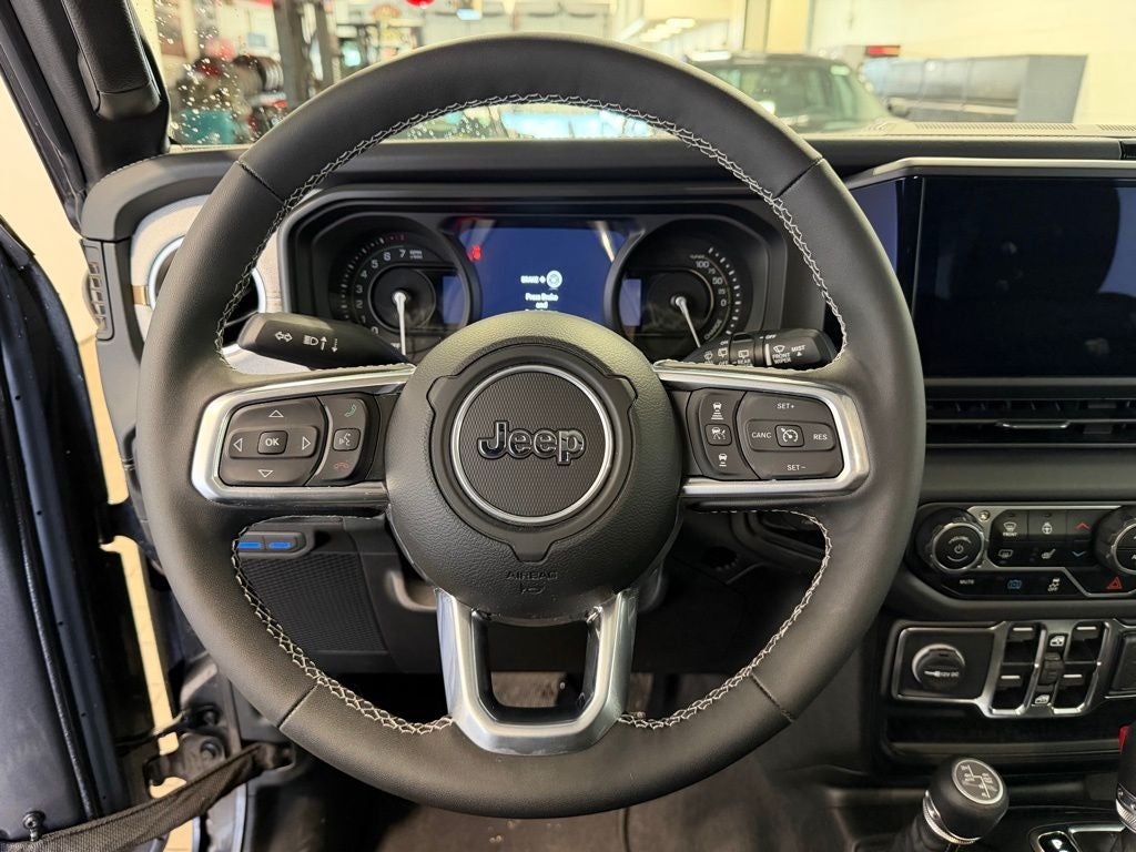 2025 Jeep Wrangler Sahara 4xe