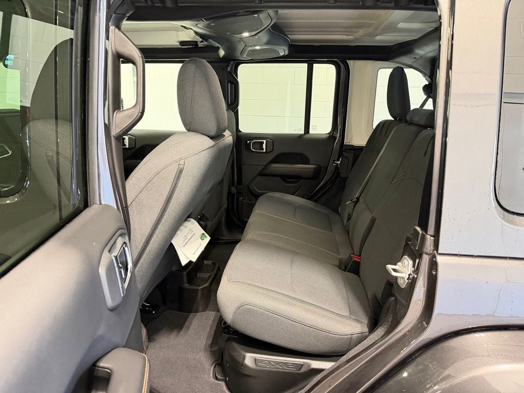 2025 Jeep Wrangler Sahara 4xe