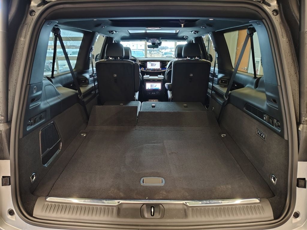 2026 Jeep Grand Wagoneer L Summit Obsidian