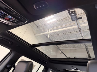 2027 Jeep Grand Wagoneer Upland