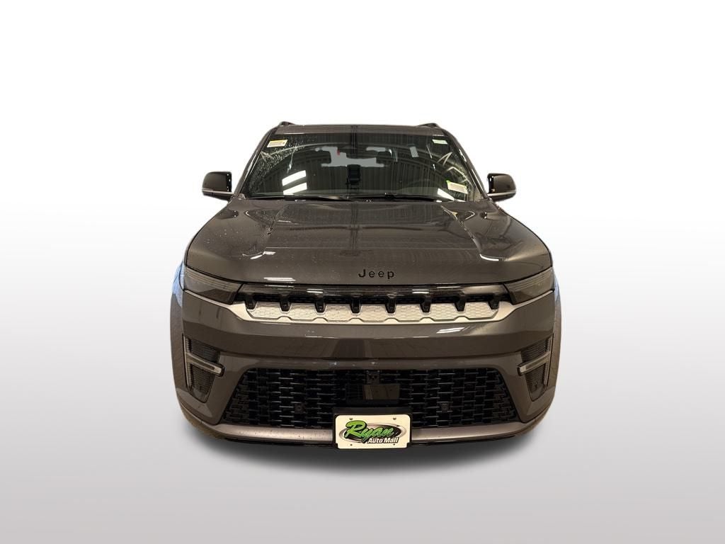 2026 Jeep Grand Wagoneer Base