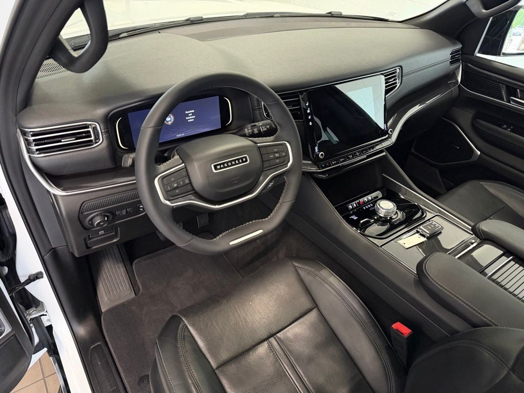 2024 Jeep Wagoneer Base
