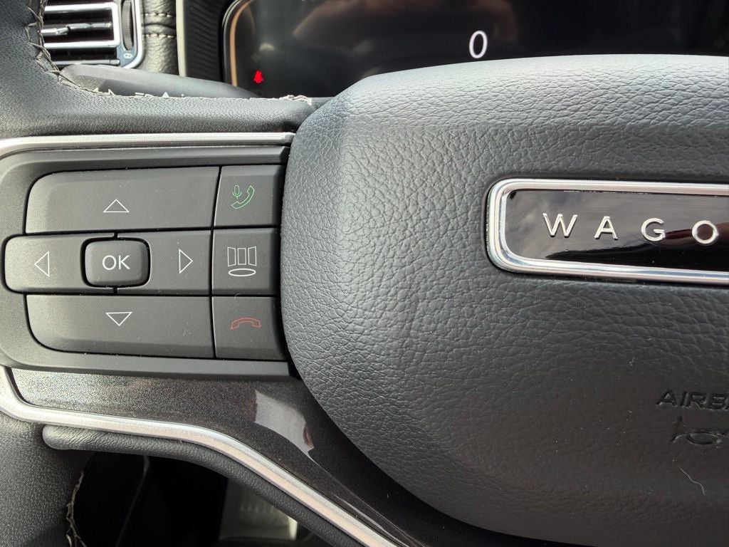 2024 Jeep Wagoneer Base