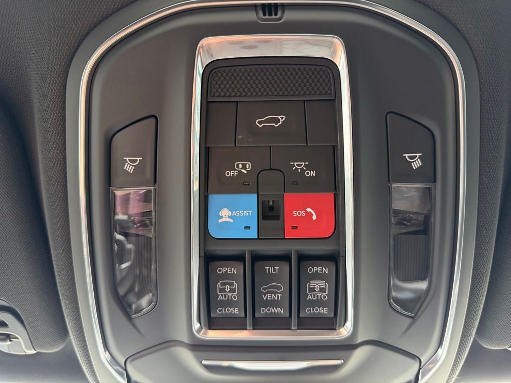 2024 Jeep Wagoneer Base