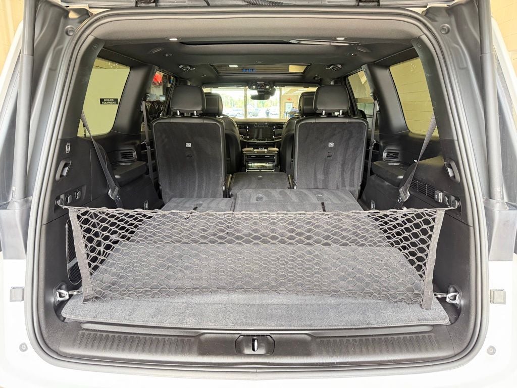 2024 Jeep Wagoneer Base