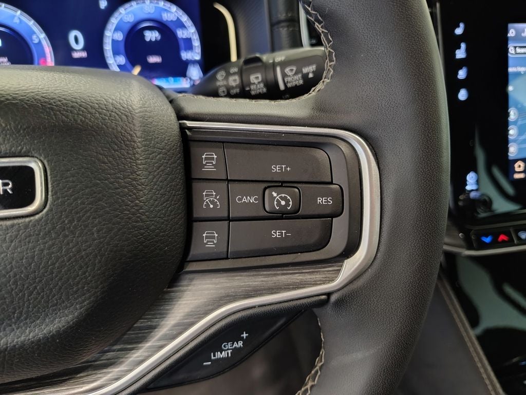2024 Jeep Wagoneer Series II