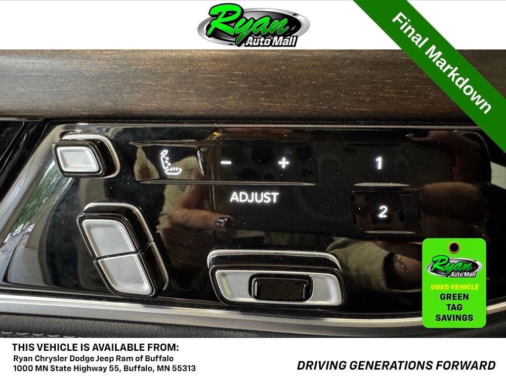 2023 Jeep Grand Wagoneer Base