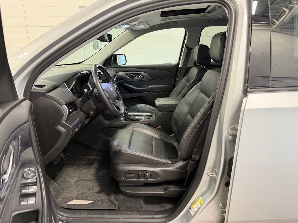 2021 Chevrolet Traverse Premier