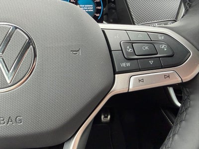 2024 Volkswagen Atlas Cross Sport 2.0T SEL Premium R-Line