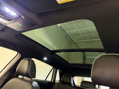 2024 Volkswagen Atlas Cross Sport 2.0T SEL Premium R-Line