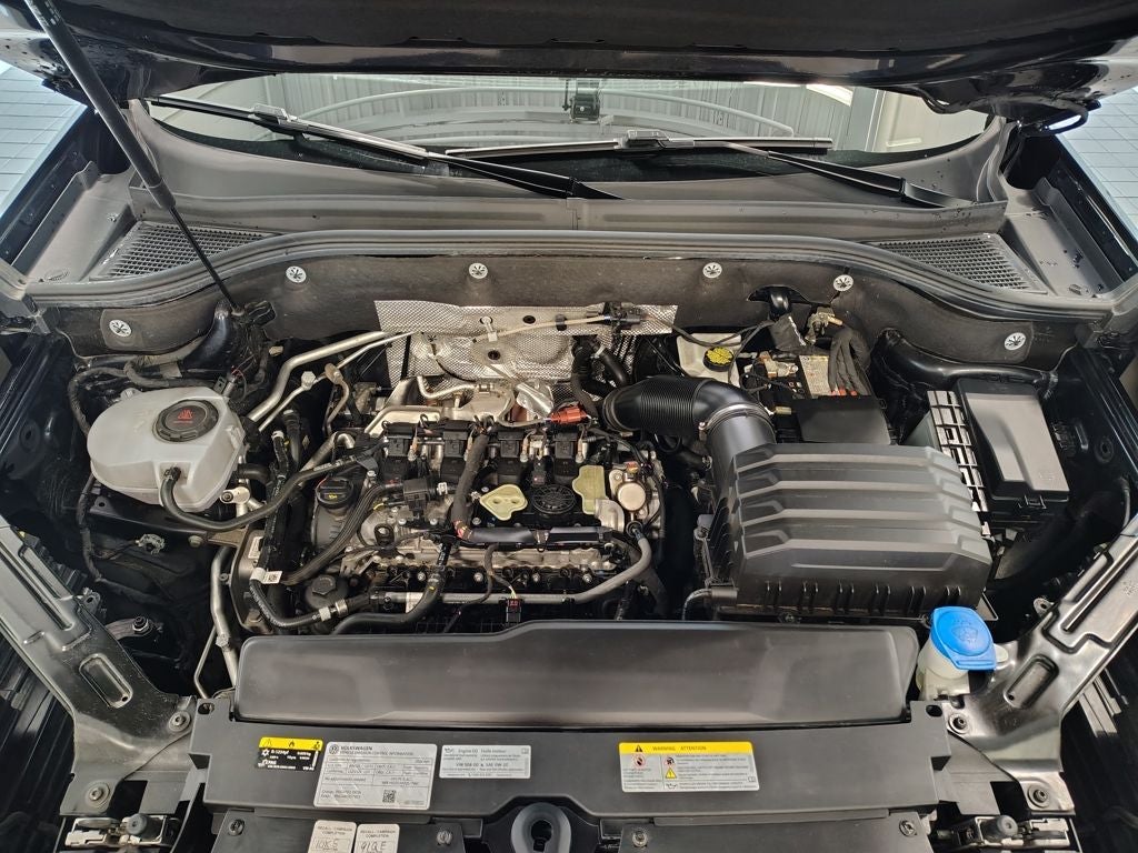 2024 Volkswagen Atlas 2.0T Peak Edition SEL